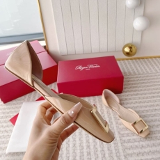 Roger Vivier Shoes